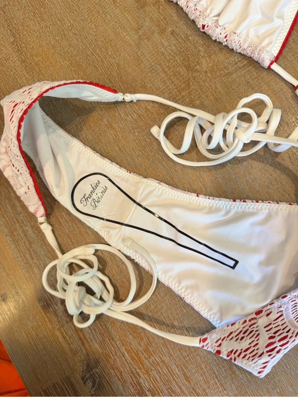 Frankies Bikinis Lace Set in Sweet Bloom